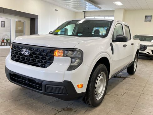 New 2026 Ford Maverick XL image 4