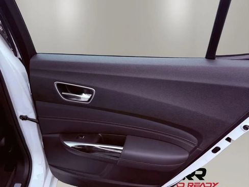 Used 2018 Acura TLX FWD image 36
