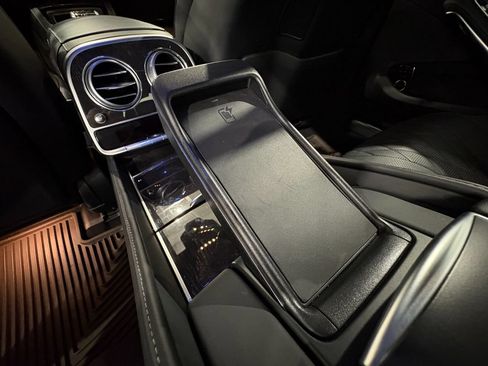 Used 2019 Mercedes-Benz S 560 4MATIC Sedan image 44