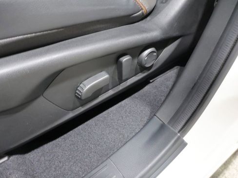 Used 2025 Subaru Forester Sport AWD/4WD image 12