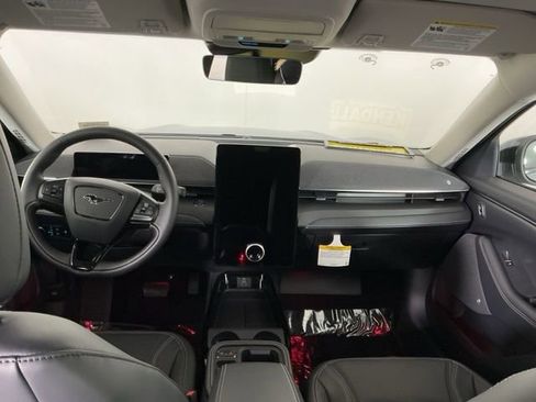 New 2026 Ford Mustang Mach-E Premium image 24