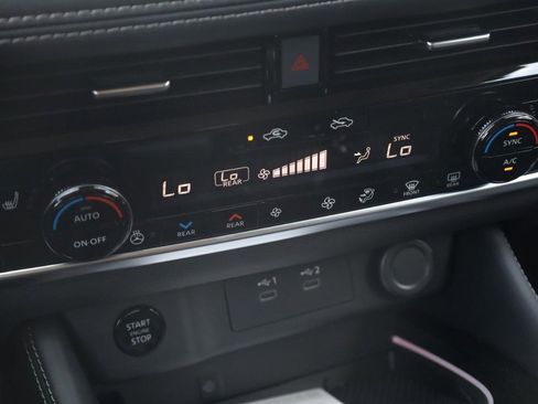 New 2026 Nissan Rogue Platinum w/ Platinum Premium Package image 17