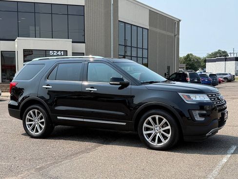 Used 2016 Ford Explorer Limited AWD/4WD image 13