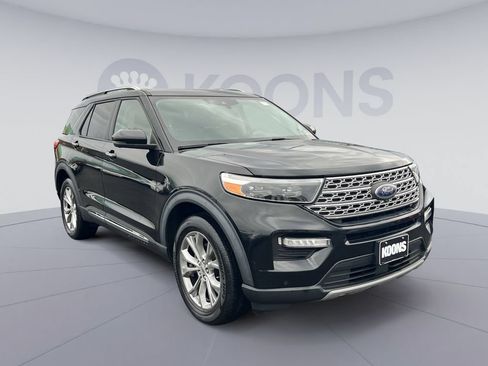Used 2021 Ford Explorer Limited w/ Equipment Group 301A AWD/4WD image 10