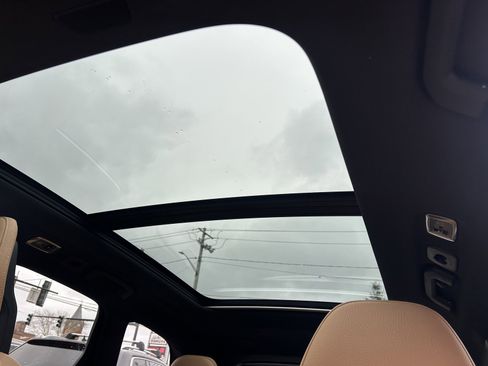 Used 2019 Volvo XC60 T6 Inscription w/ Protection Package image 11