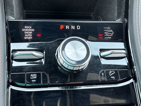 Certified 2022 Jeep Grand Cherokee Summit AWD/4WD image 45