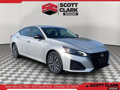 Used 2024 Nissan Altima 2.5 SV