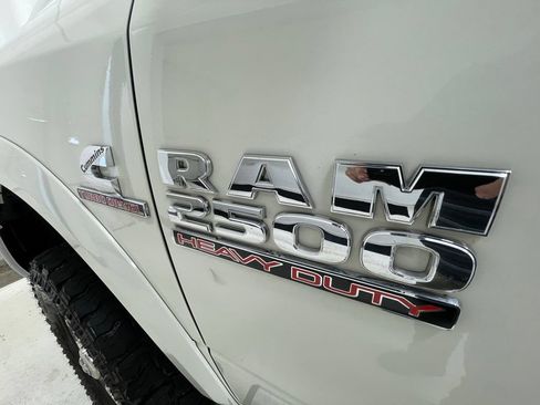 Used 2018 RAM 2500 Laramie w/ Snow Chief Group AWD/4WD image 11