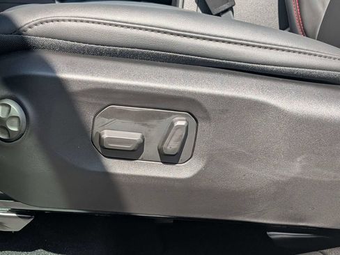 New 2026 Jeep Gladiator Rubicon AWD/4WD image 18