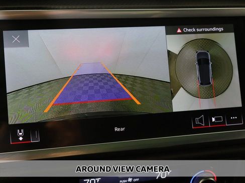 Used 2023 Audi Q3 2.0T Premium Plus w/ Premium Plus Package image 6