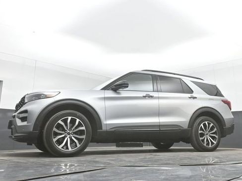 Used 2020 Ford Explorer ST w/ Premium Technology Package AWD/4WD image 30