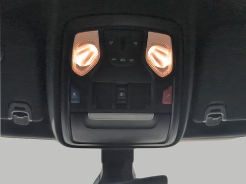 Used 2023 RAM 1500 Big Horn AWD/4WD image 19