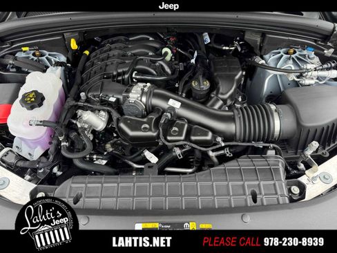 New 2025 Jeep Grand Cherokee L Overland w/ Luxury Tech Group IV image 22