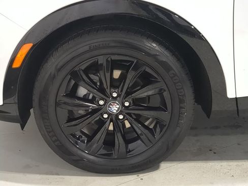 Used 2024 Buick Envista Sport Touring w/ Convenience I Package image 21