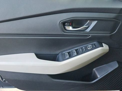 Used 2024 Honda Accord EX image 28