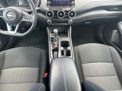Used 2024 Nissan Sentra SV FWD image 15