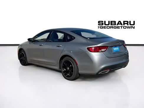 Used 2016 Chrysler 200 Limited image 5