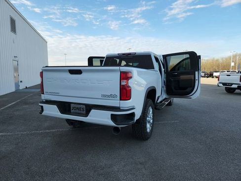Used 2022 Chevrolet Silverado 2500 High Country w/ Technology Package image 30
