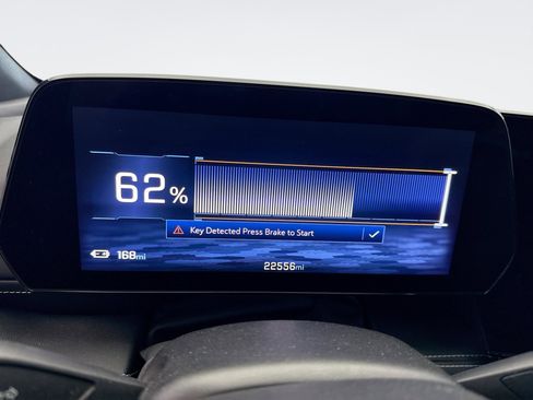 Used 2024 Chevrolet Blazer EV LT AWD/4WD image 9