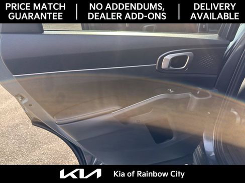 Used 2023 Kia Sorento LX FWD image 22