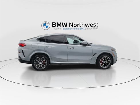 New 2026 BMW X6 xDrive40i image 4