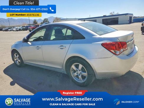 Used 2013 Chevrolet Cruze LS image 3