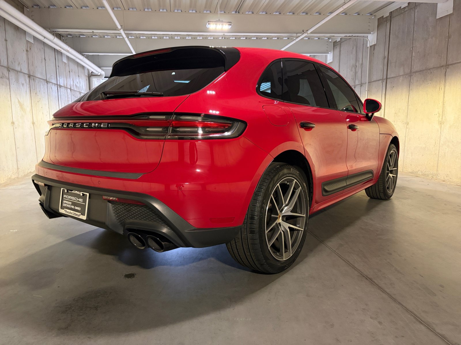 Certified 2023 Porsche Macan S AWD/4WD image 10
