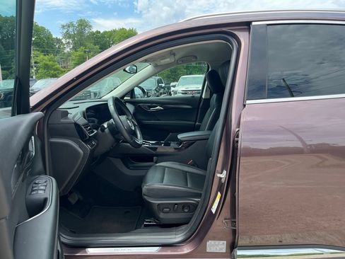 Used 2024 Buick Envision Preferred AWD/4WD image 19