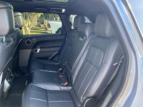 Used 2019 Land Rover Range Rover Sport Supercharged AWD/4WD image 15