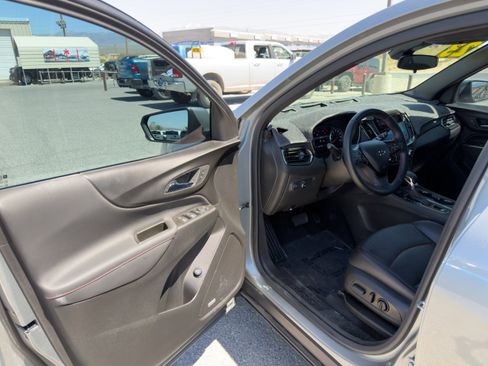 Used 2023 Chevrolet Equinox RS w/ RS Leather Package AWD/4WD image 10
