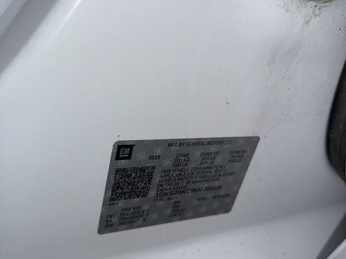 Used 2019 GMC Yukon SLT w/ Open Road Package image 8