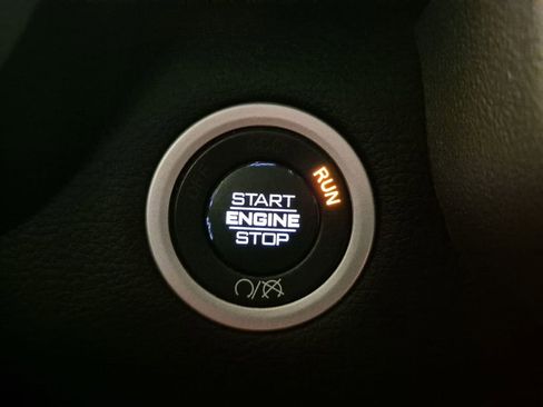 Used 2024 RAM 2500 Laramie w/ Safety Group image 17