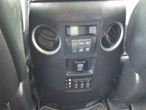 Used 2012 Honda Pilot Touring image 26