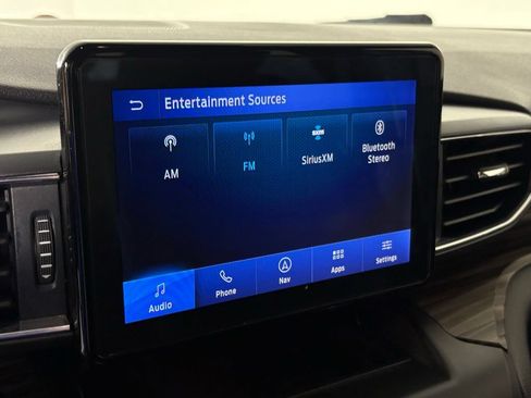 Used 2020 Ford Explorer Limited RWD image 25