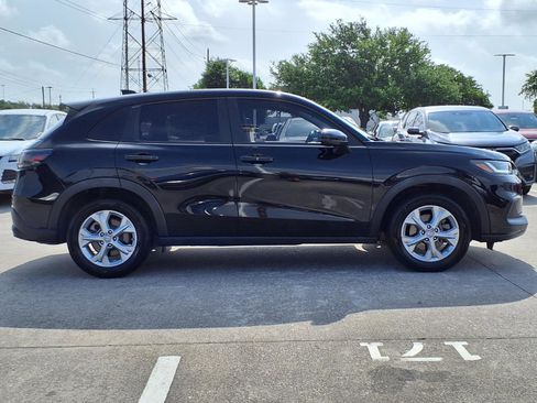 Used 2023 Honda HR-V LX image 25