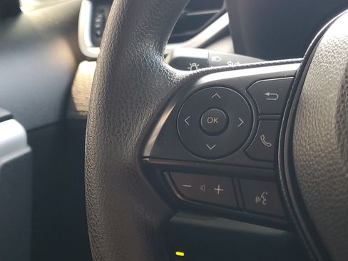 Certified 2025 Toyota RAV4 XLE AWD/4WD image 22