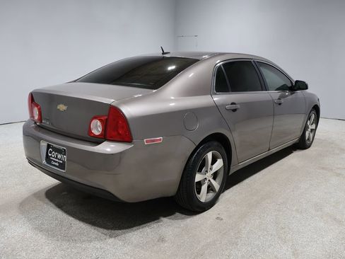 Used 2011 Chevrolet Malibu LT w/ Power Convenience Package image 2