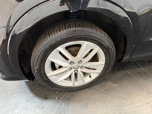 Used 2018 Audi Q3 2.0T Premium image 45