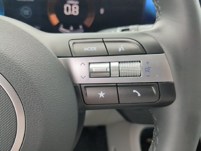 Used 2024 Hyundai Kona SEL FWD image 28