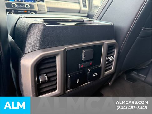 Used 2022 Ford F250 Platinum AWD/4WD image 12