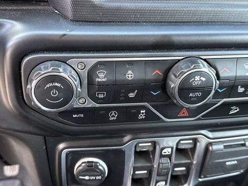 Used 2020 Jeep Wrangler Unlimited Sport AWD/4WD image 22