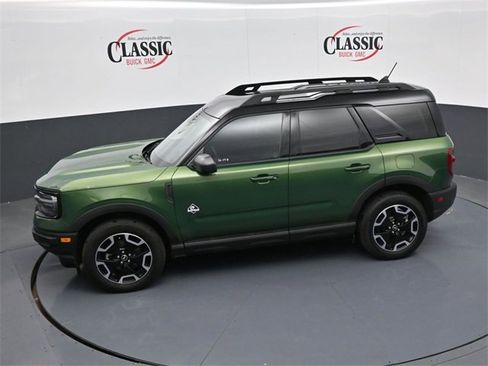 Used 2024 Ford Bronco Sport Outer Banks image 10