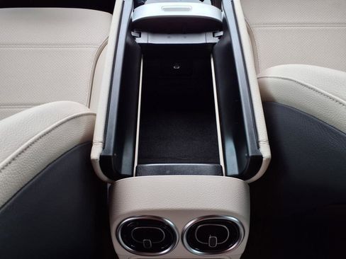 Certified 2025 Mercedes-Benz C 300 Sedan image 17