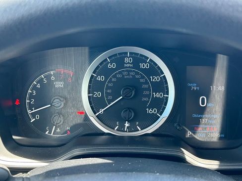 Used 2022 Toyota Corolla LE FWD image 29