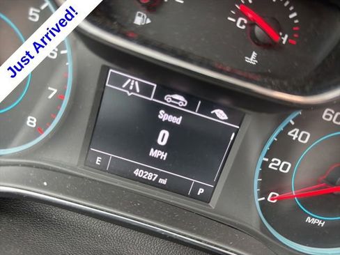 Used 2016 Chevrolet Cruze LS FWD image 12