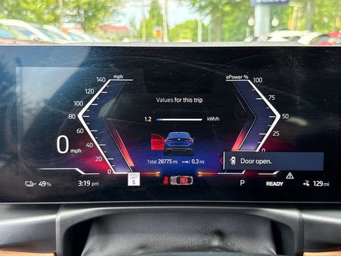 Used 2023 BMW i4 eDrive40 RWD image 15