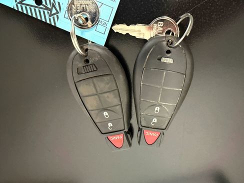 Used 2018 RAM 3500 Tradesman w/ Chrome Appearance Group image 18