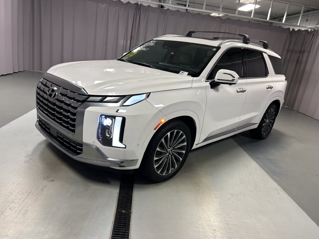 Used 2025 Hyundai Palisade Calligraphy AWD/4WD image 3
