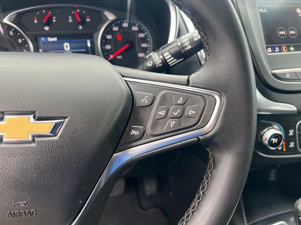Used 2024 Chevrolet Equinox LT AWD/4WD image 39