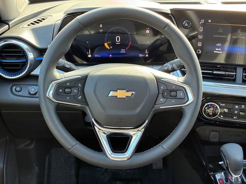 New 2026 Chevrolet Trax LT w/ Driver Confidence Package image 21